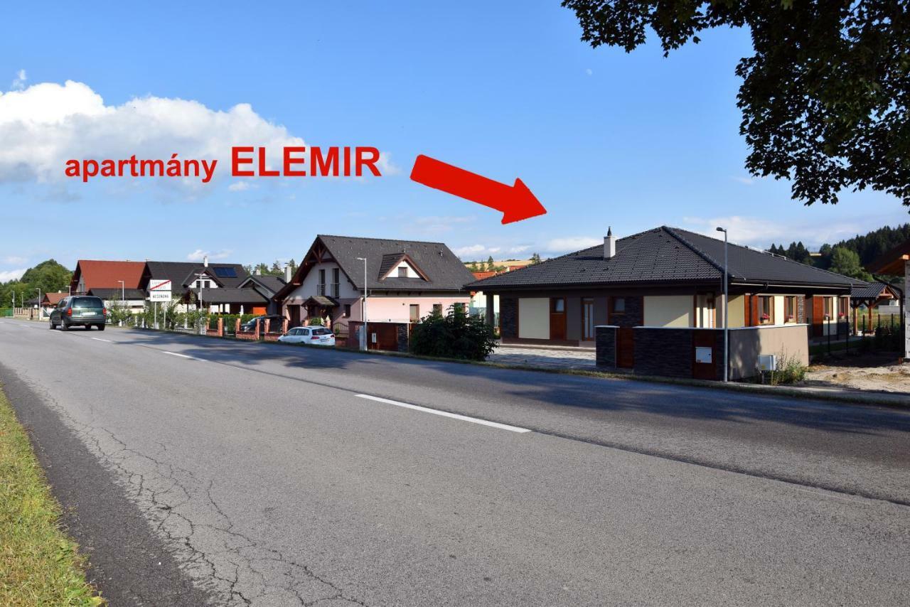 Appartement Elemir à Bešeňová Extérieur photo