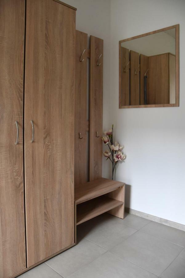 Appartement Elemir à Bešeňová Extérieur photo