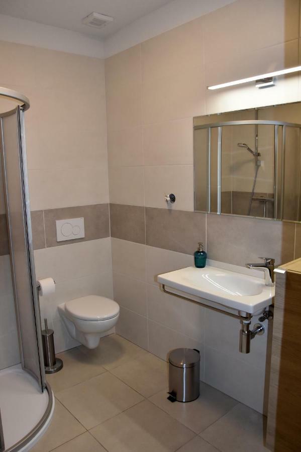 Appartement Elemir à Bešeňová Extérieur photo